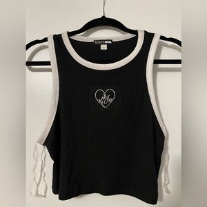 Y2K style cropped fitted tank